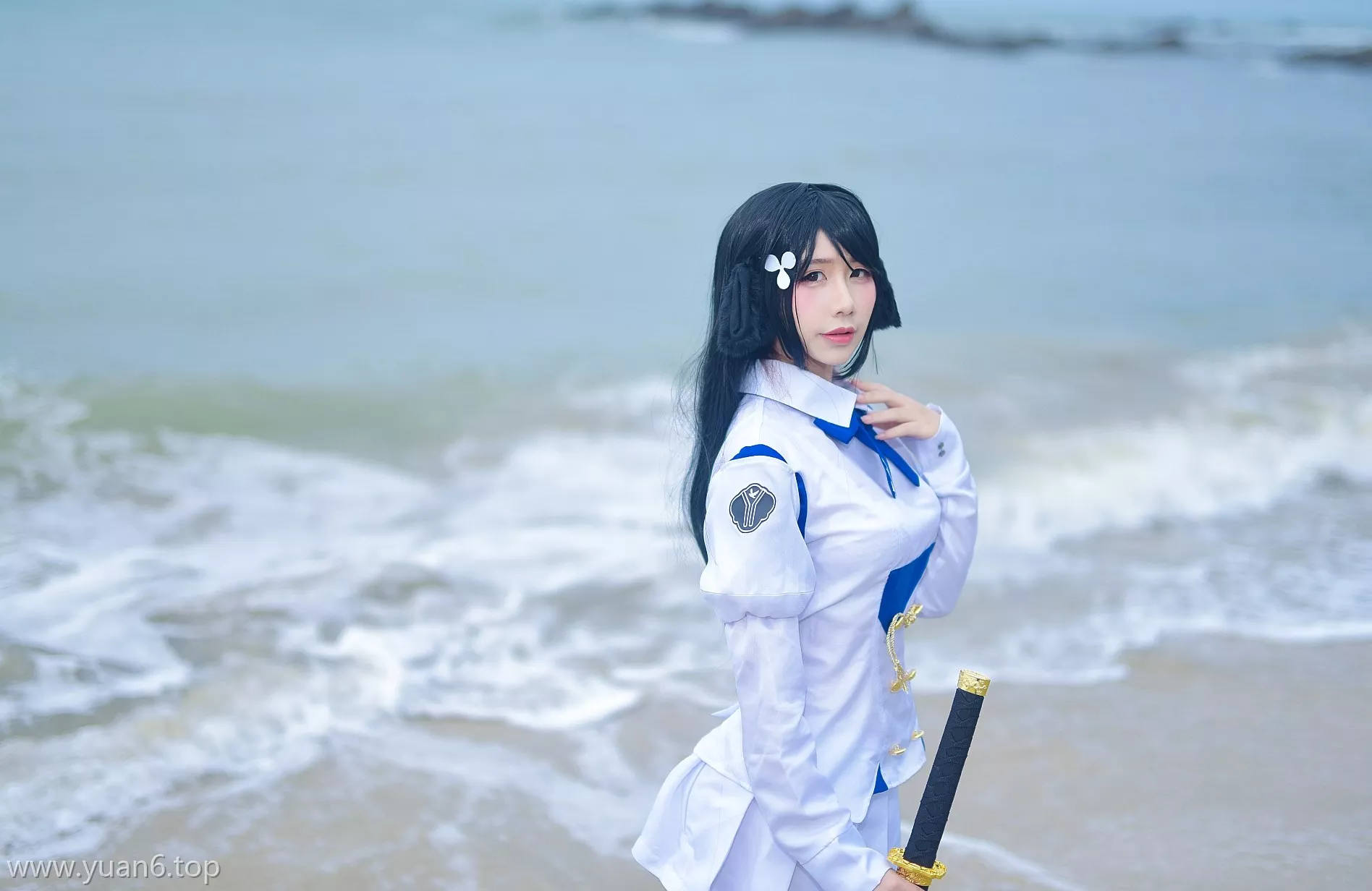 美图欣赏丨Coser九曲Jean-碧蓝航线 海边[18P-97MB]