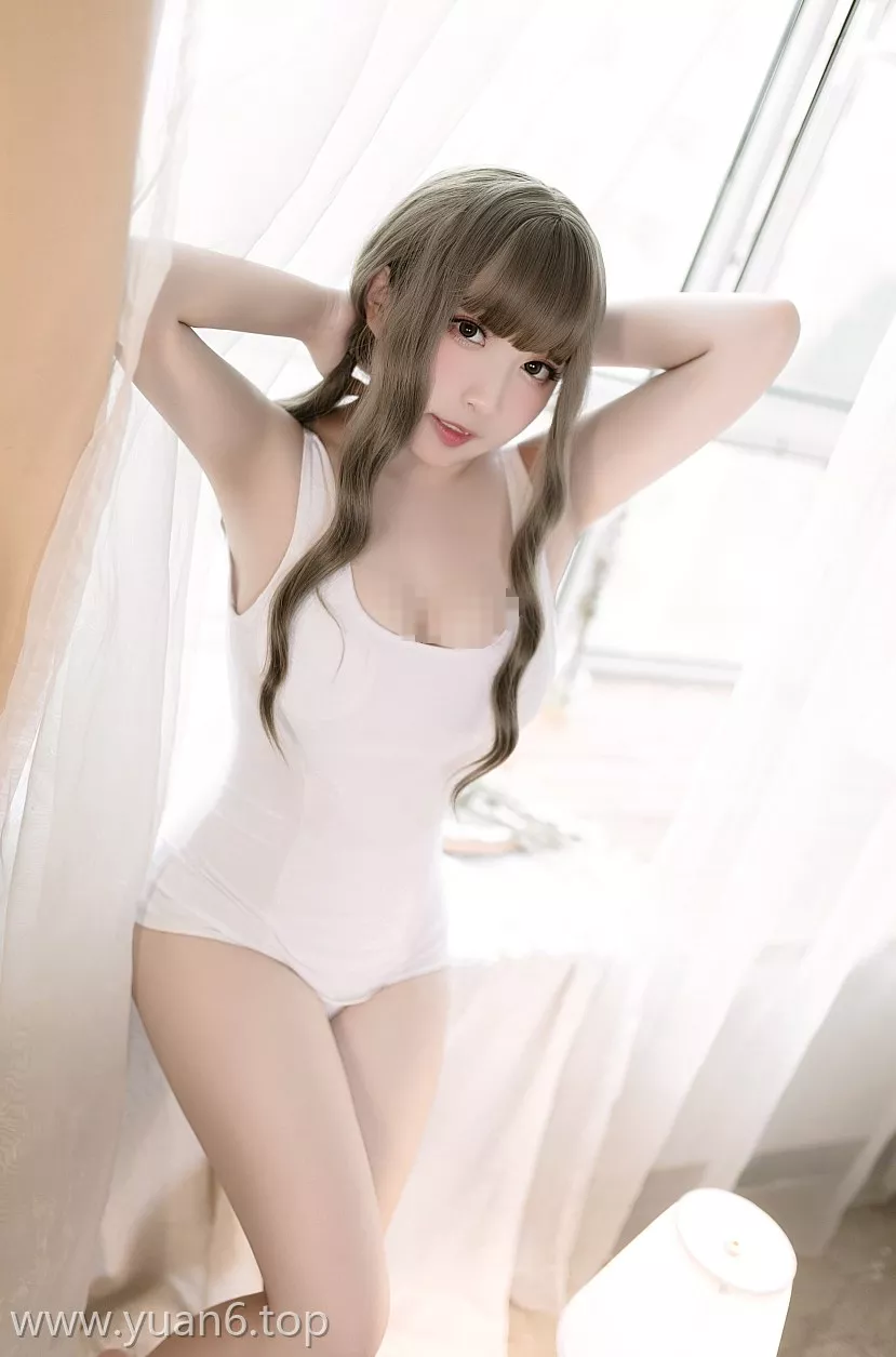 美图欣赏丨Coser猫田圣奈奈-白色死库水[9P-25MB]