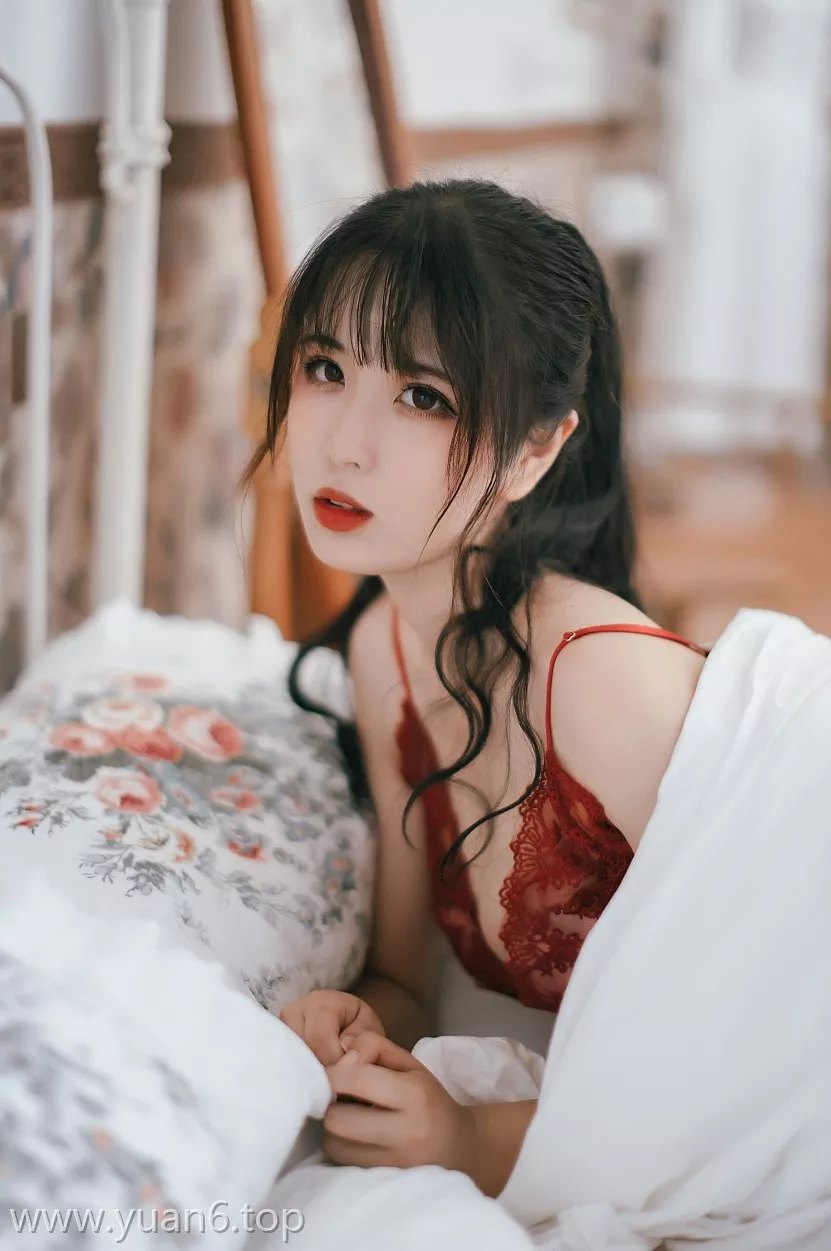 美图欣赏丨Coser轩萧学姐-claret[28P-318MB]