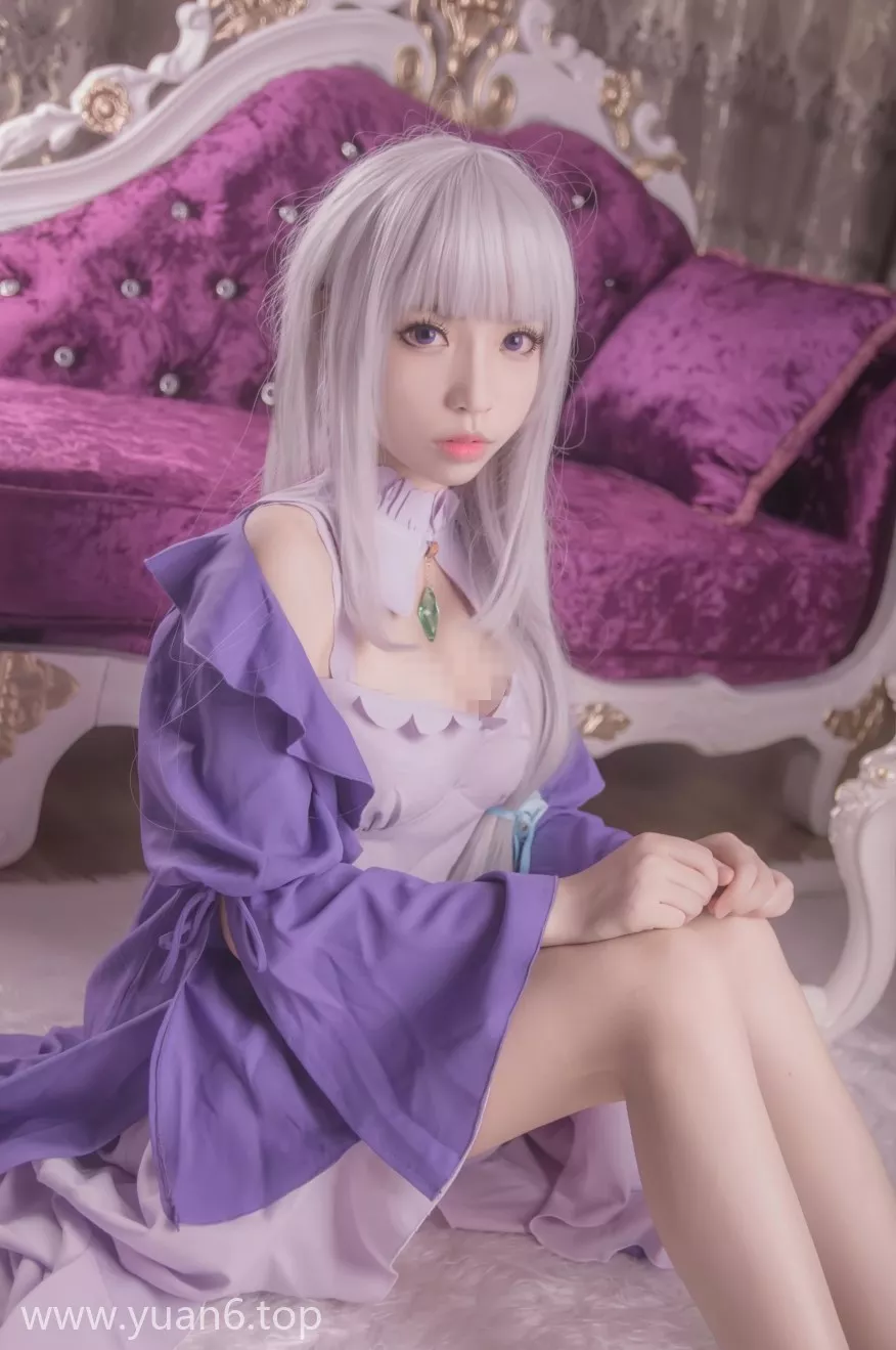美图欣赏丨Coser白易子教主-艾米莉娅[10P-124MB]
