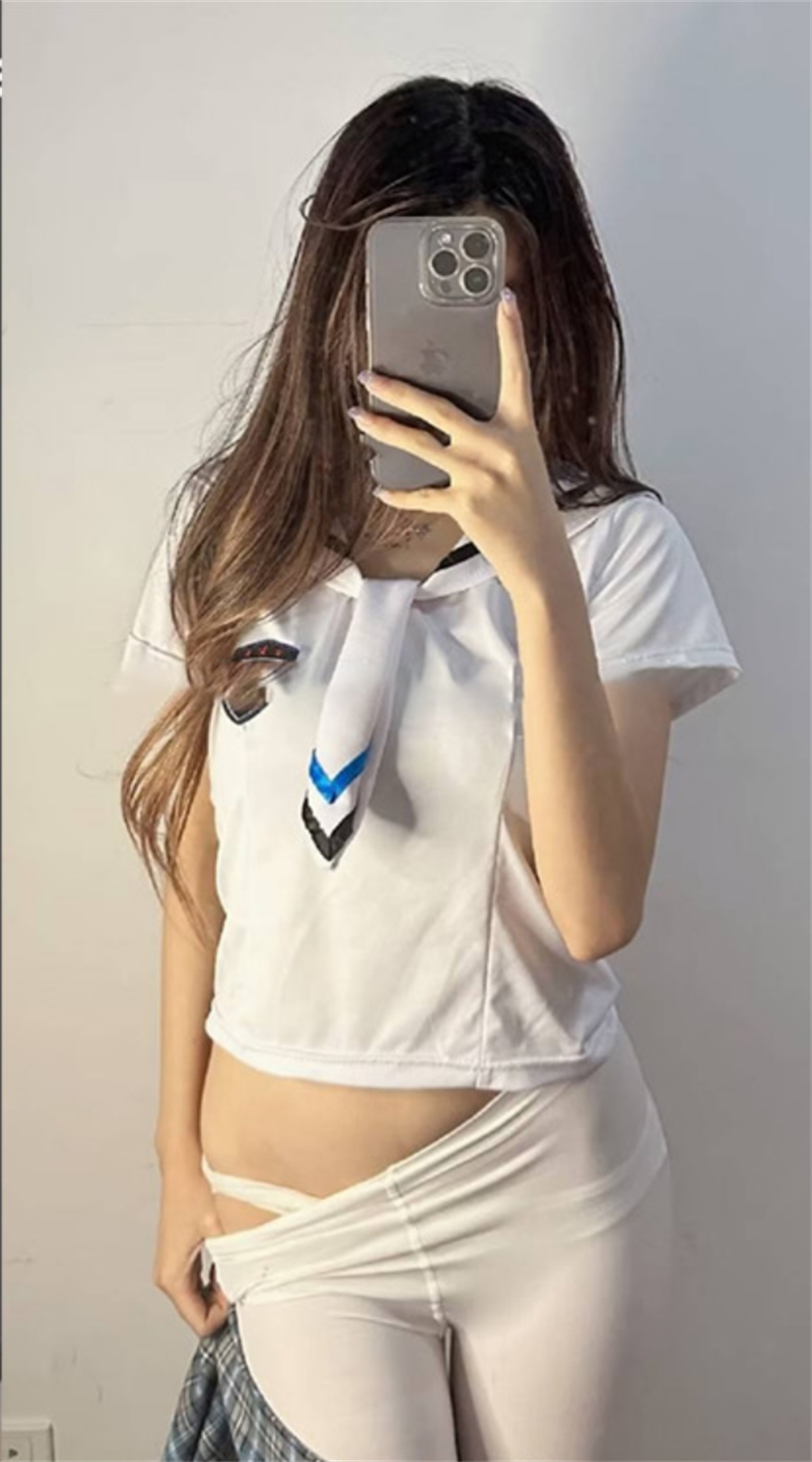 可爱嘉的秘密的微密圈收费图片分享