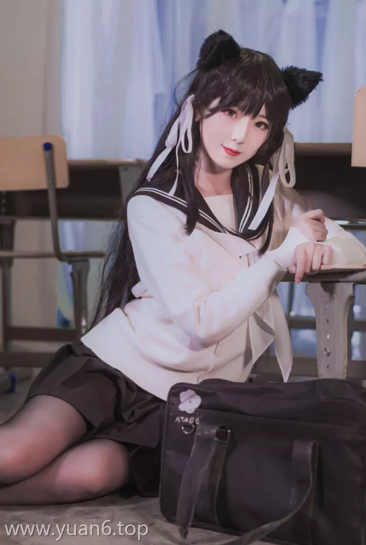 美图欣赏丨Coser弥音音ww-爱宕校服[11P-120.08MB]
