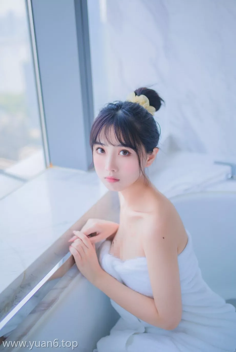 美图欣赏丨Coser念雪ww-加载可爱[28P-272MB]