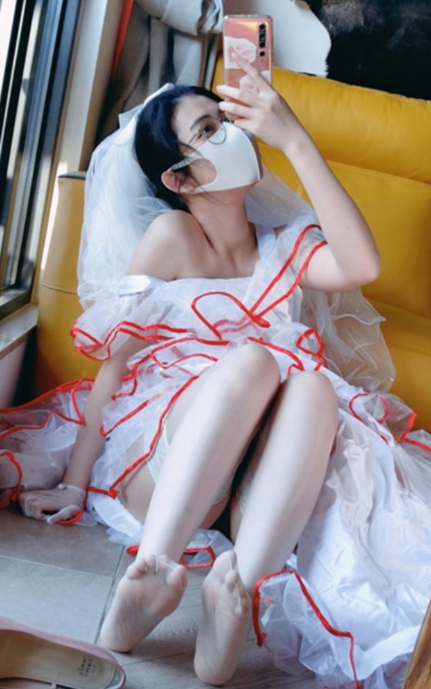 Naimi奶咪 微密圈所有写真图片和视频合集分享