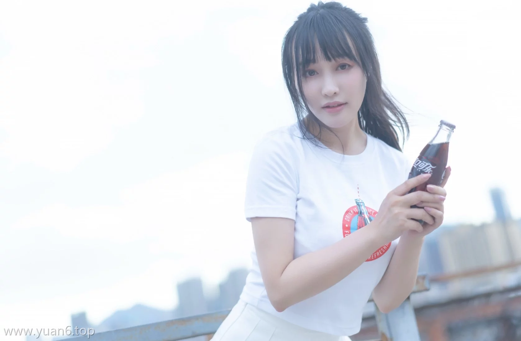 美图欣赏丨Coser_脱尾巴Mizuki-可乐JK[18P-33MB]