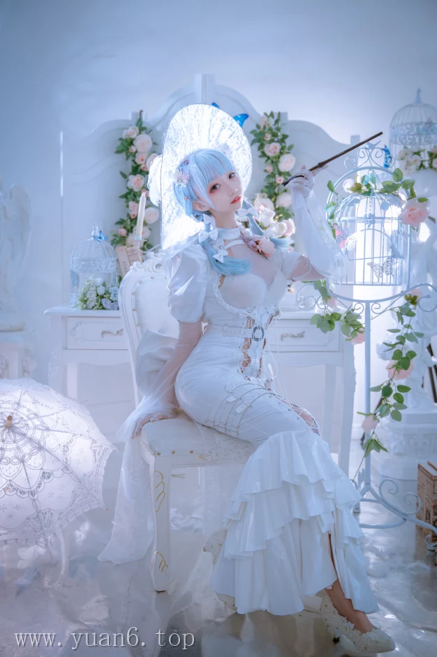 美图欣赏丨Coser_小野寺地瓜全部图片之cos纯白魔女