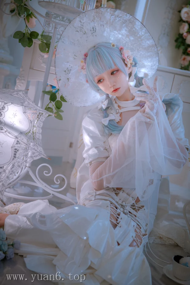 美图欣赏丨Coser_小野寺地瓜全部图片之cos纯白魔女