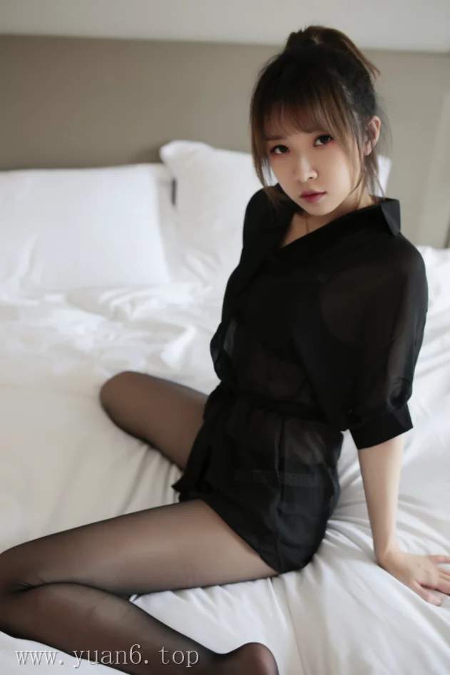 美图欣赏丨Coser小女巫露娜:NO.39-傲慢小姐姐 [63P-398MB]