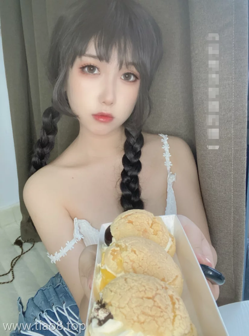 美图欣赏丨Coser芋圆侑子:NO.029-茶艺小姐 [115P-186MB]