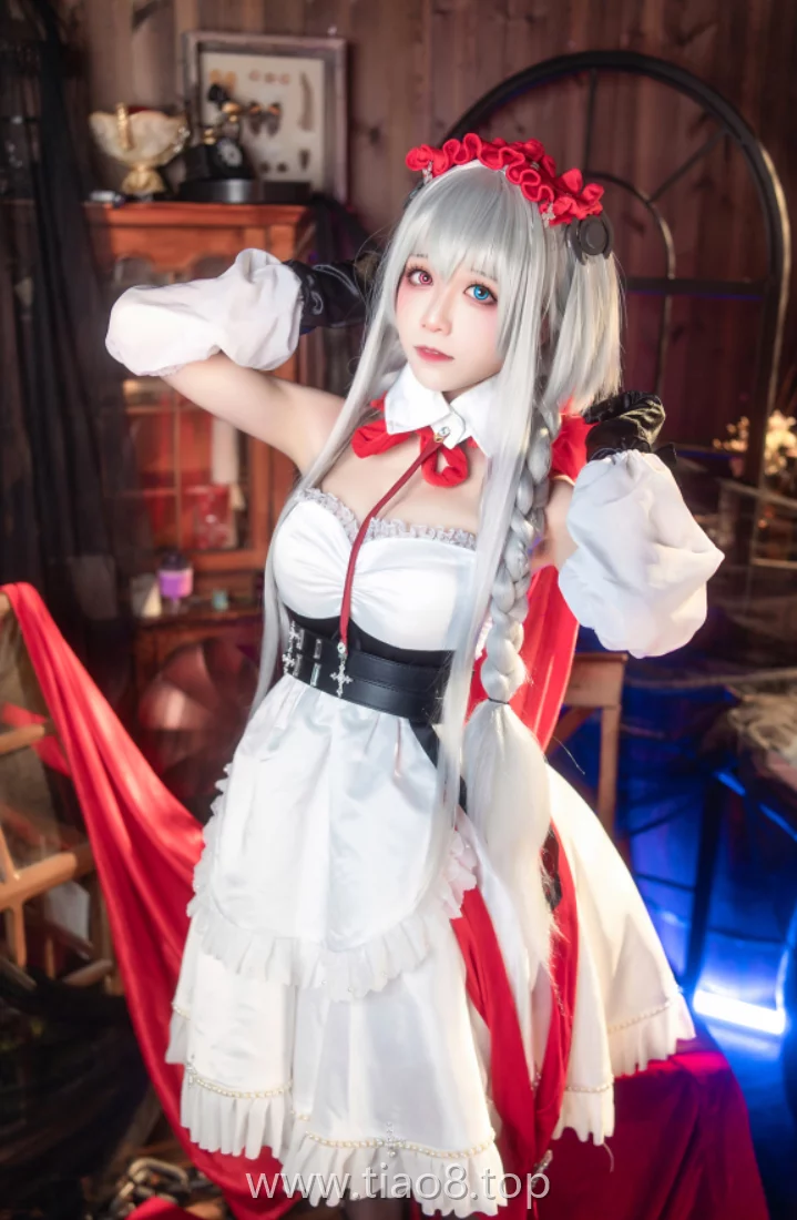 美图欣赏丨Coser_Tomoyo酱:NO.039-碧蓝航线 埃尔宾小红帽[30P-172MB]