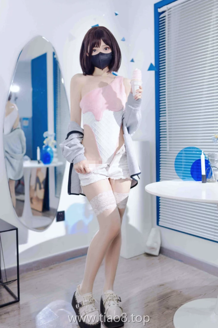 美图欣赏丨Coser洛桑w伊梓:NO.019-甜筒[40P-262M]