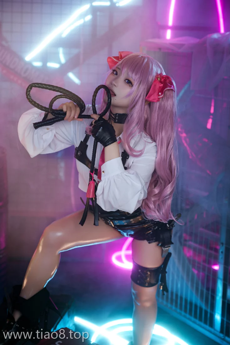 美图欣赏丨Coser伊喵君_Nya:NO.010-Nikke胜利女神 尤妮[34P-265.9M]