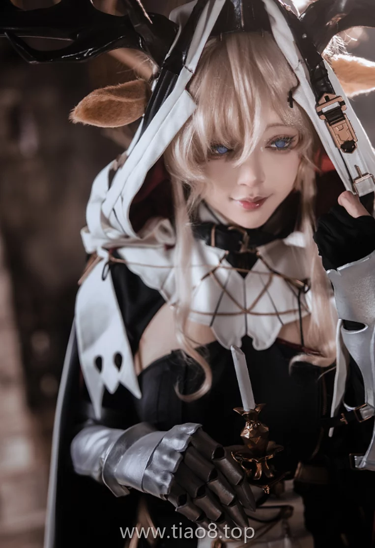 美图欣赏丨Coser黑龙贯通yuki:NO.023-薇薇安娜[14P-95MB]