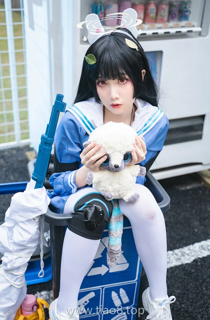 美图欣赏丨Coser小和甜酒:NO.008-蔚蓝档案 霞沢美游[82P-0.98GB]