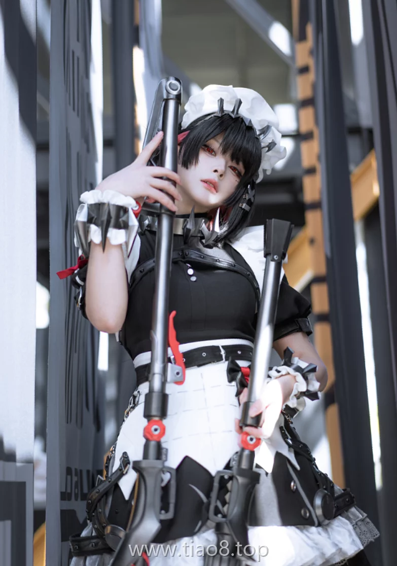 美图欣赏丨Coser_w百合欧皇子w:NO.017-艾莲·乔[12P-107MB]