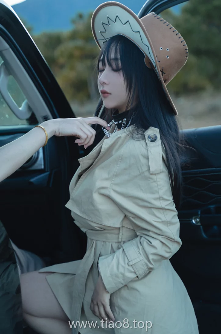 美图欣赏丨Coser浅安安YuKi:NO.017-西部世界[70P-461.8M]