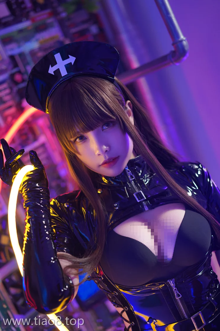 美图欣赏丨Coser_Neko-薇薇:NO.012-暗黑护士[54P-5V-543.8M]