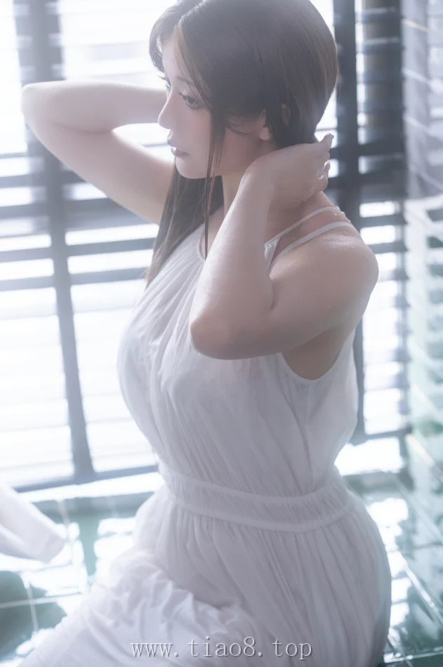 美图欣赏丨Coser星之迟迟:NO.281-雨天的奇妙偶遇[100P1V-3.54GB]