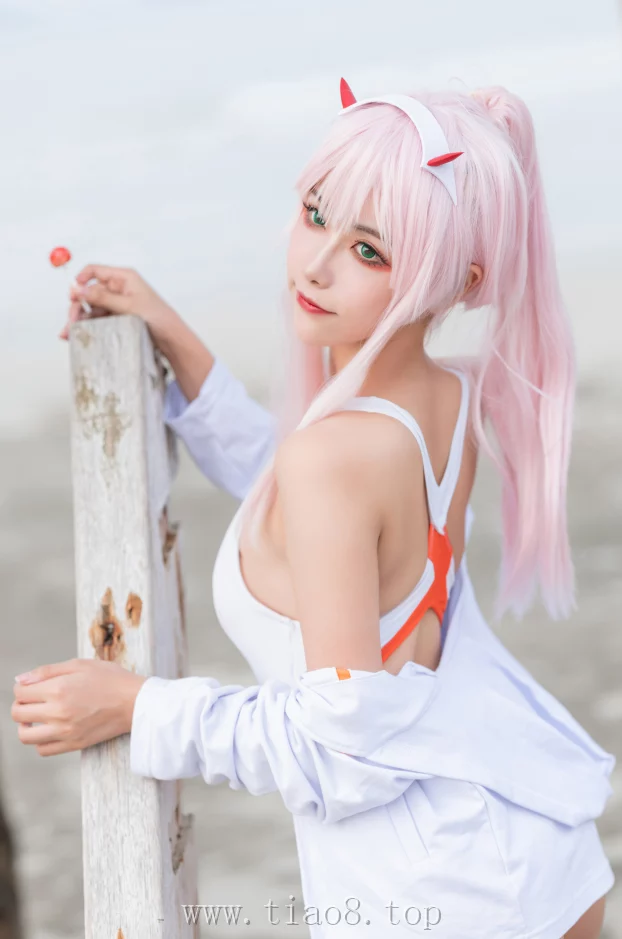 美图欣赏丨Coser_Momoko葵葵:NO.038-泳装 兔女郎&花嫁[61P-411.3M]