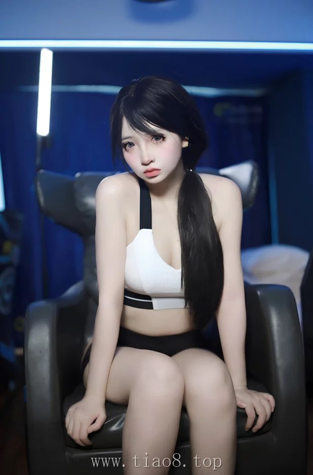 美图欣赏丨Coser疯猫ss:NO.204-运动风[60P-288M]