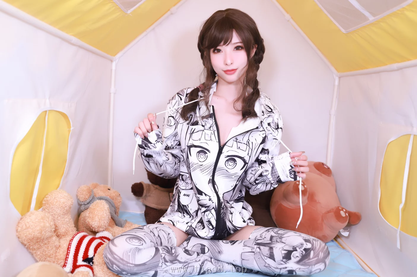 美图欣赏丨Coser清水由乃:NO.017-漫画女孩[34P-323MB]