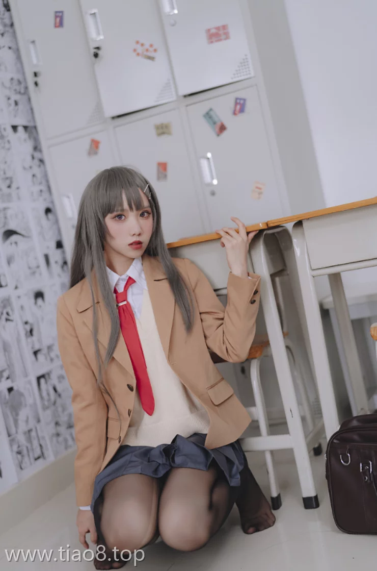 美图欣赏丨Coser果咩酱w:NO.043-麻衣校服[30P-229.3M]