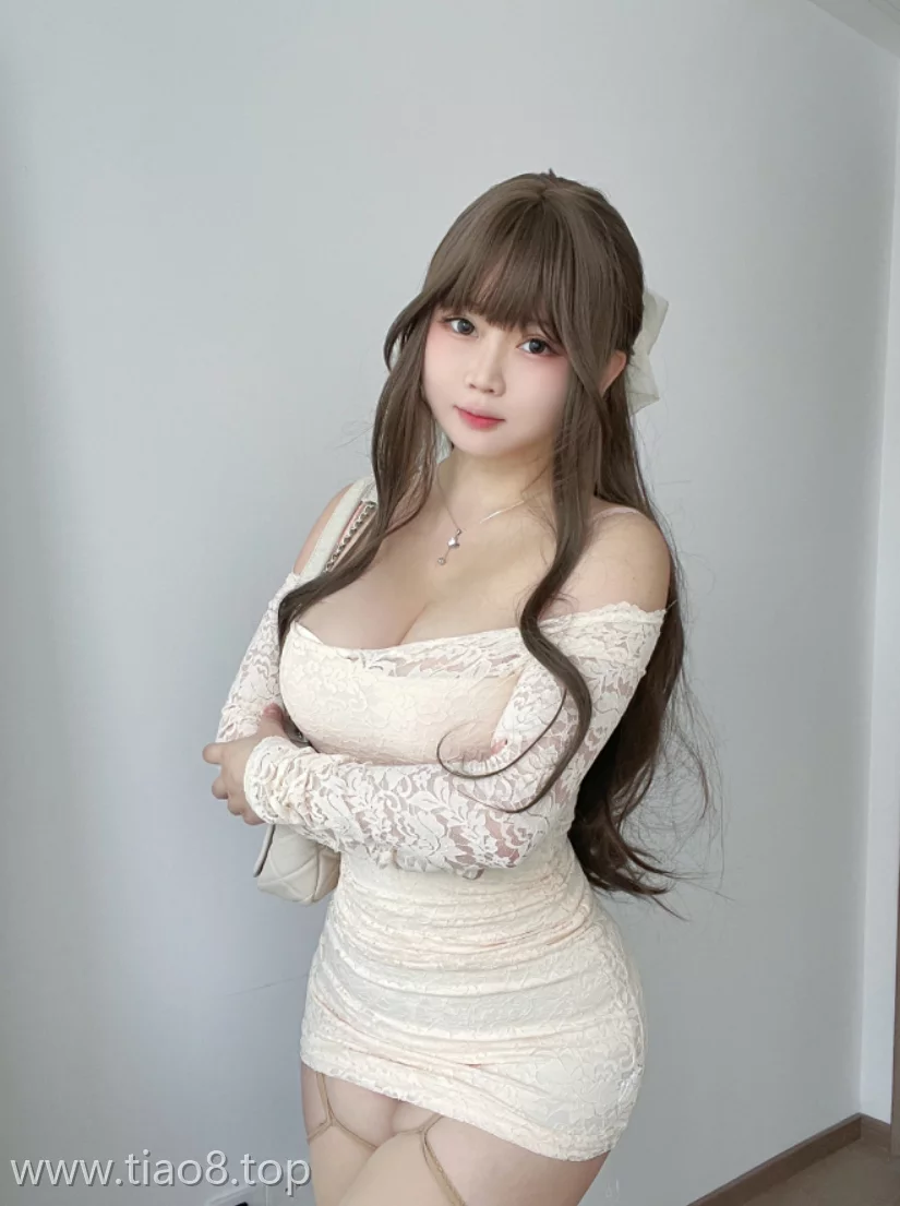 coser是依酱吖新作学姐约会日甜到犯规,30P+4V高清完整版来啦