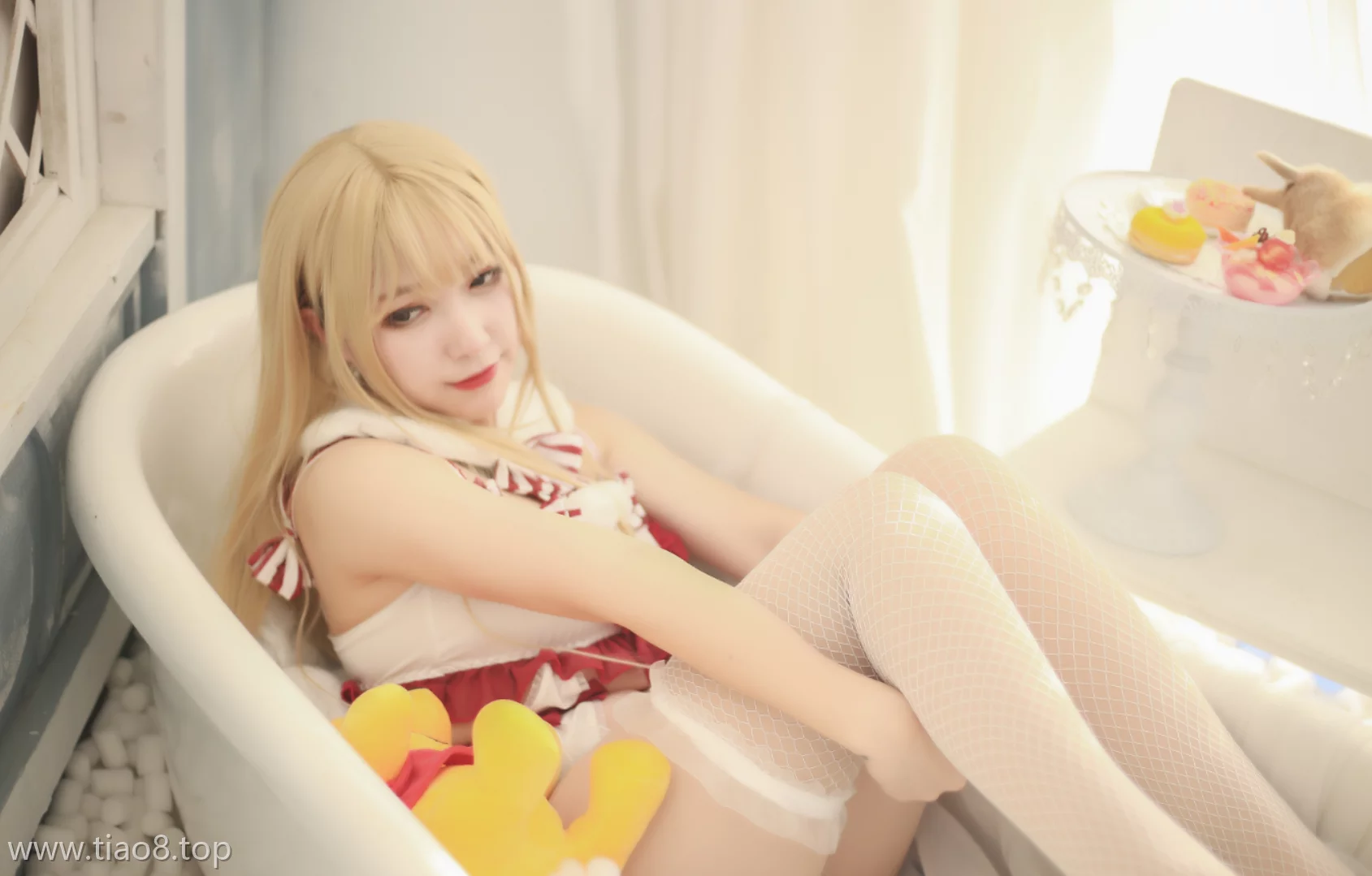 奇行家狗崽(棕桠阿狗崽)春节私藏!NO.010,20P细节满满,213MB不容错过