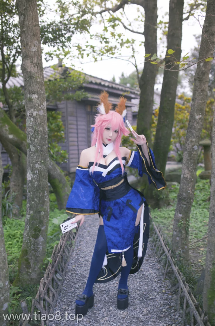 暗夜女王降临!叫我千寻大人[鬼灭之刃]堕姬:NO.026,16P演绎绝美悲歌