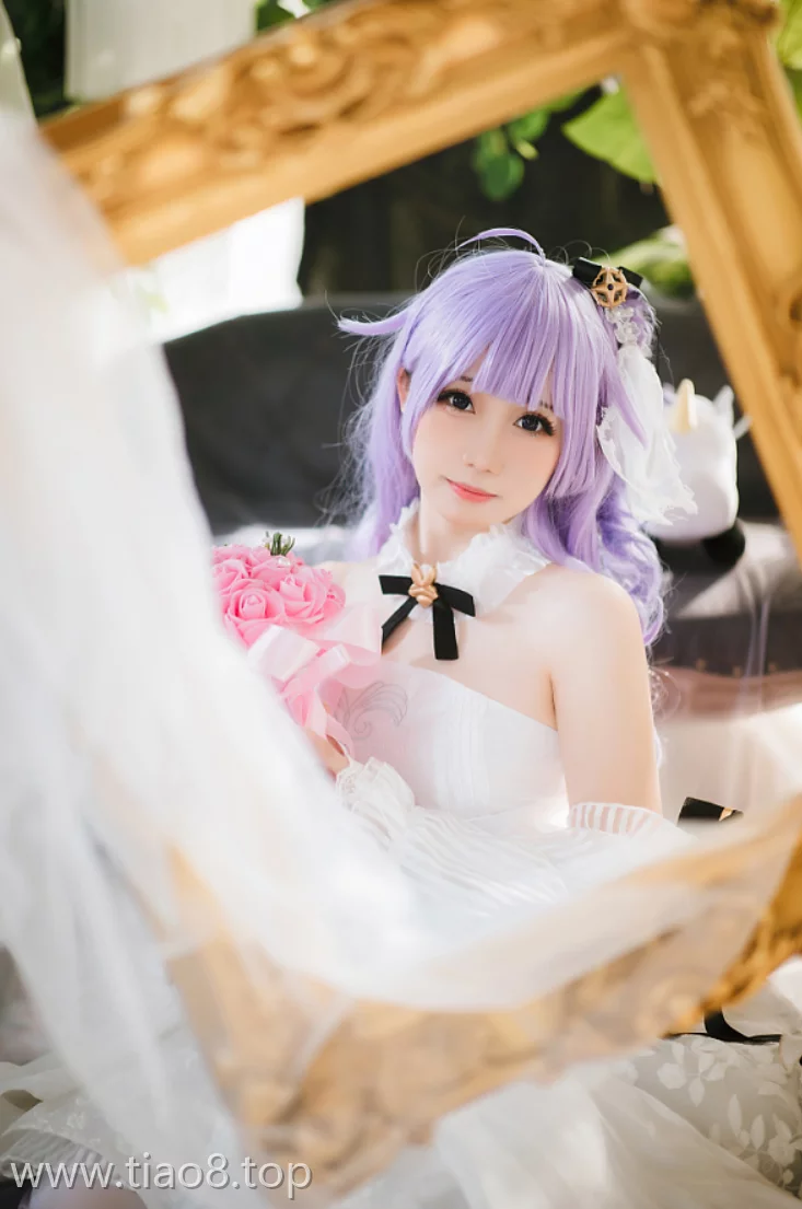 Coser焖焖碳演绎独角兽婚纱cos,25张169.5M视觉盛宴