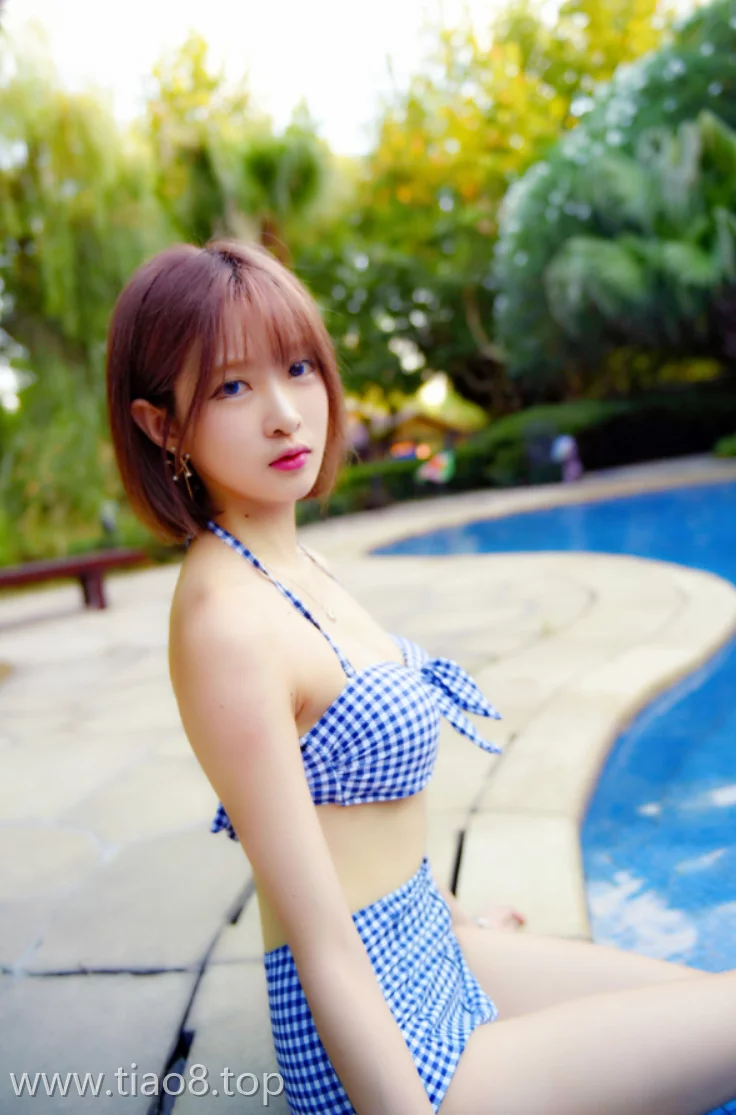 美图欣赏丨Coser王羽杉:NO.019-泳装[27P-34.8MB]