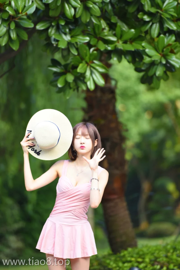 美图欣赏丨Coser王羽杉:NO.019-泳装[27P-34.8MB]