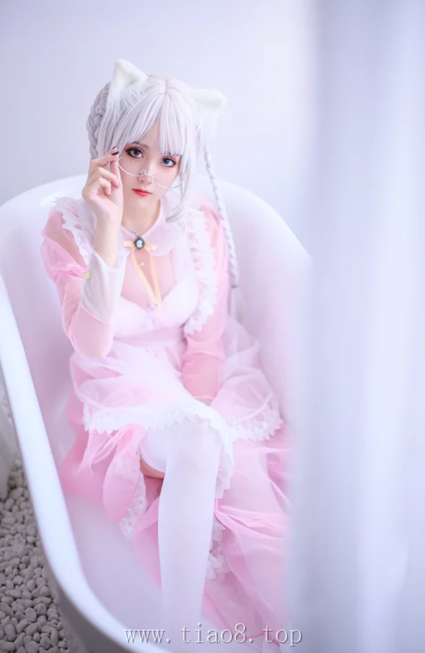 美图欣赏丨Coser_Akisoso秋楚楚:NO.019-泳装[27P-34.8MB]