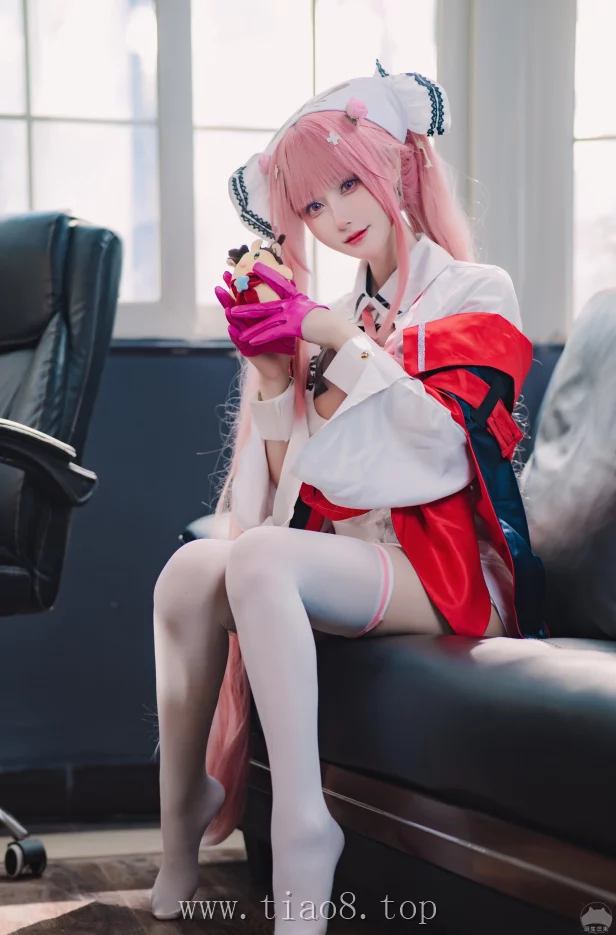 美图欣赏丨Coser羽生三未:NO.020-碧蓝航线真爱包[100P-177.4M]