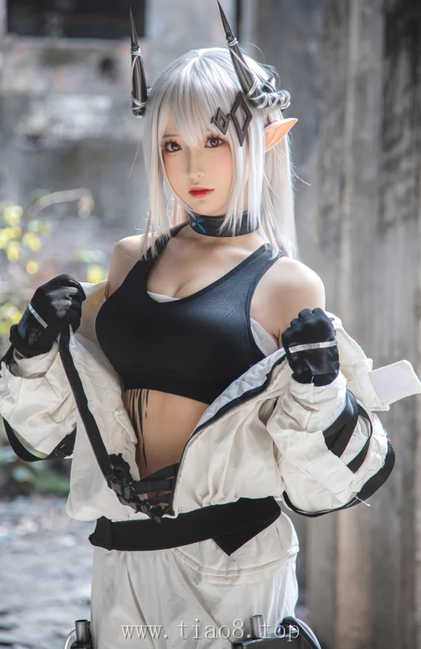 美图欣赏丨Coser小南宫zzZ:NO.093-明日方舟 泥岩[26P-283.08MB]