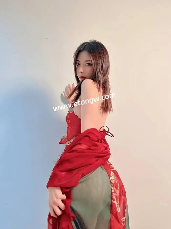 微密女神妮是老虎所有写真图片和视频打包分享