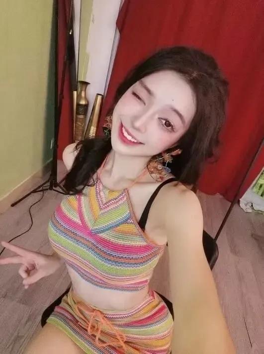 徐珺大哥全套朋友圈提督图片以及视频合集免费分享 徐珺大哥全套朋友圈提督图片以及视频合集免费分享