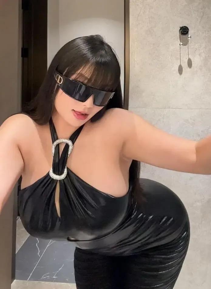 快手网红奈奥米Naomi全部图片以及视频合集分享 快手网红奈奥米Naomi全部图片以及视频合集分享