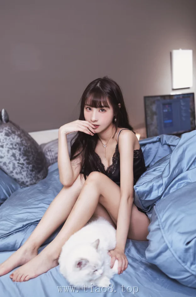 美图欣赏丨Coser泥泥汝:NO.010-阳光[30P-402MB]