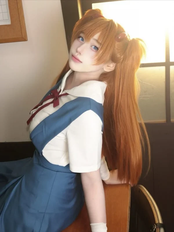 探索角色深度:Neinei Pupu的绯泪cosplay展现冷静与灵动之美