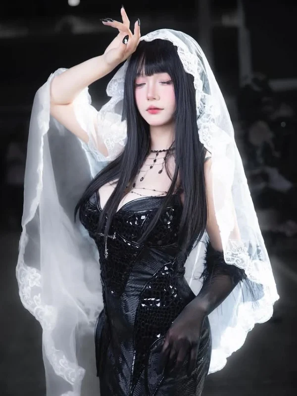 越南coser惊艳演绎王者荣耀·齐:紫色丸子头造型引爆社交网络