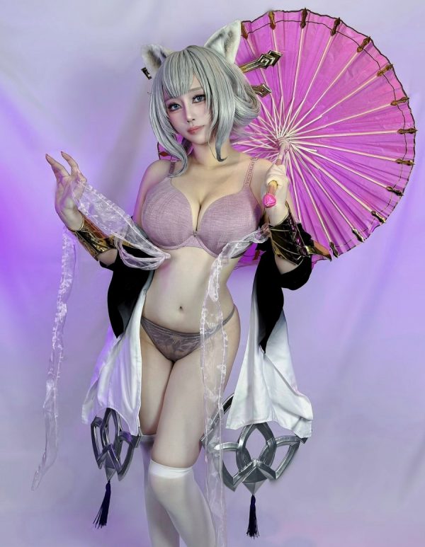 幻影新生：格蕾丝莉莉安COS成熟魅力唤醒传说对决角色灵魂