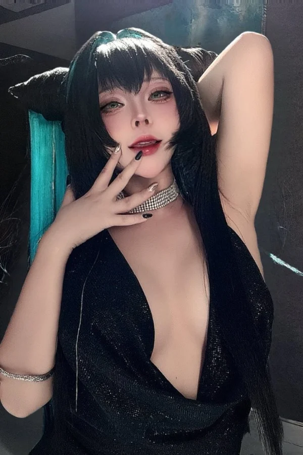 性感与巧思并存：Sayo Momo再度出圈展现内容创意高阶玩法