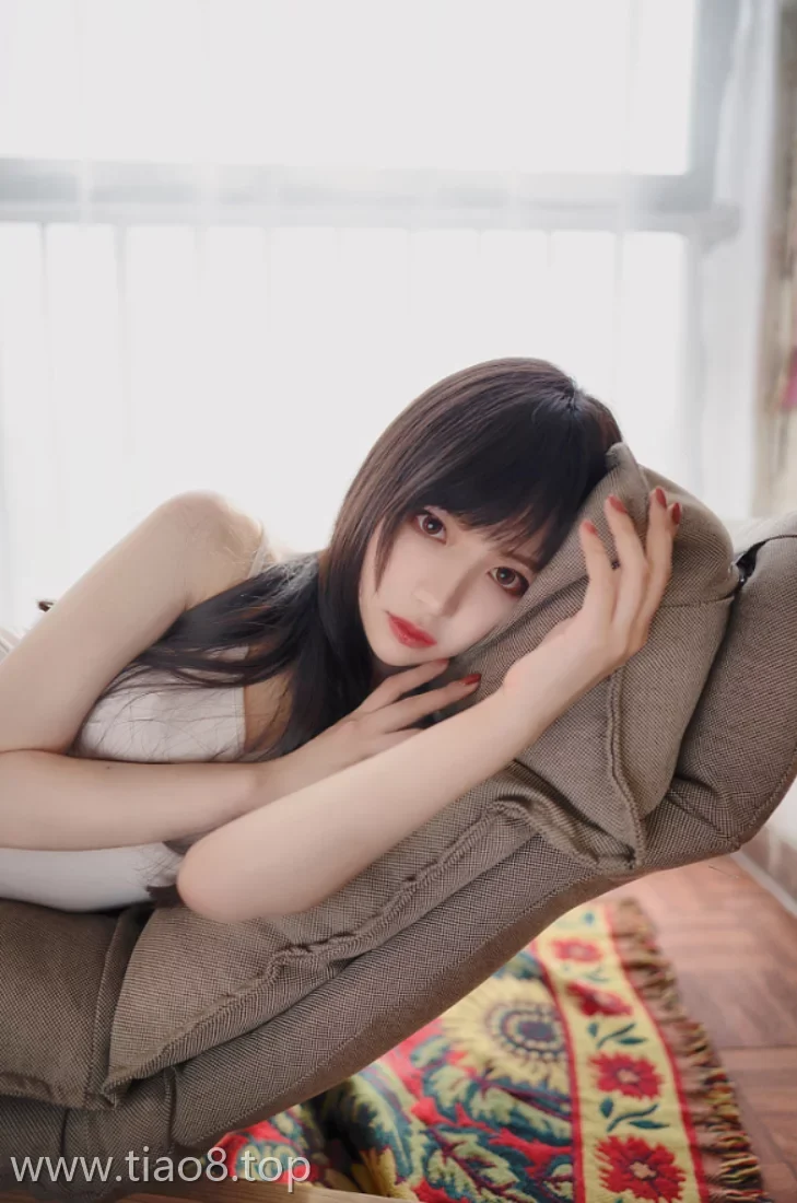 美图欣赏丨Coser_Shika小鹿鹿:NO.088-长发姑娘[21P-54MB]