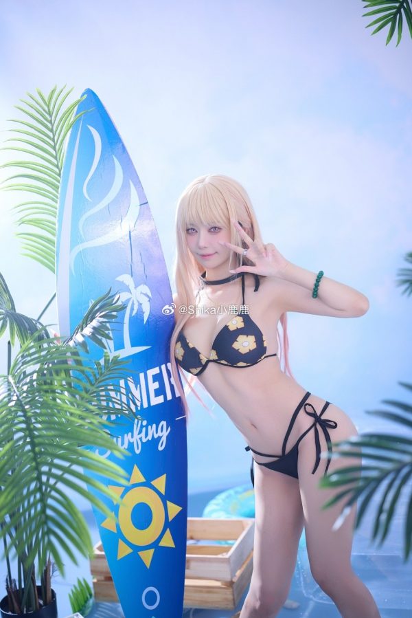 Shika小鹿鹿更衣人偶坠入爱河COS:夏日感演绎喜多川海梦魅力 Shika小鹿鹿更衣人偶坠入爱河COS:夏日感演绎喜多川海梦魅力