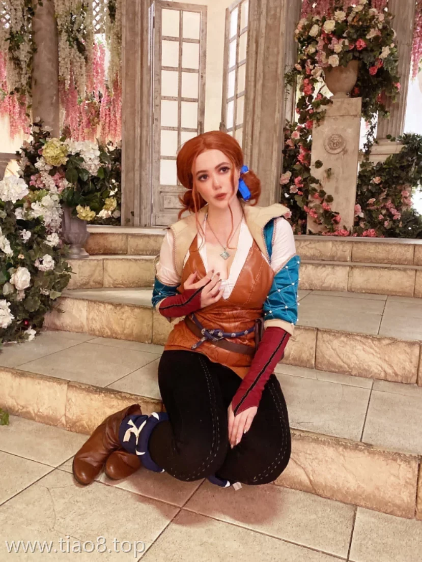 美图欣赏丨Coser_Alina Becker:NO.020-Triss Merigold[37P-150M]