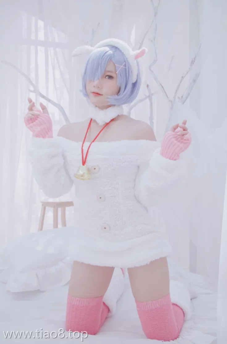 美图欣赏丨Coser_Messie Huang:NO.008-Rem the sheep[46P-90MB]