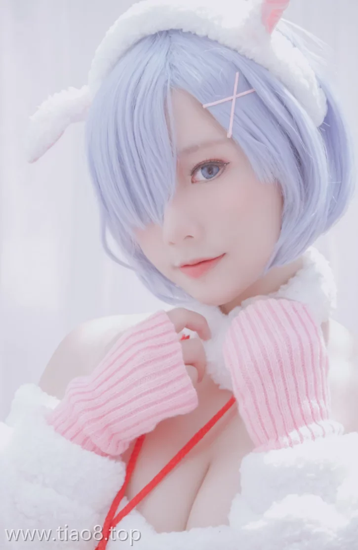 美图欣赏丨Coser_Messie Huang:NO.008-Rem the sheep[46P-90MB]