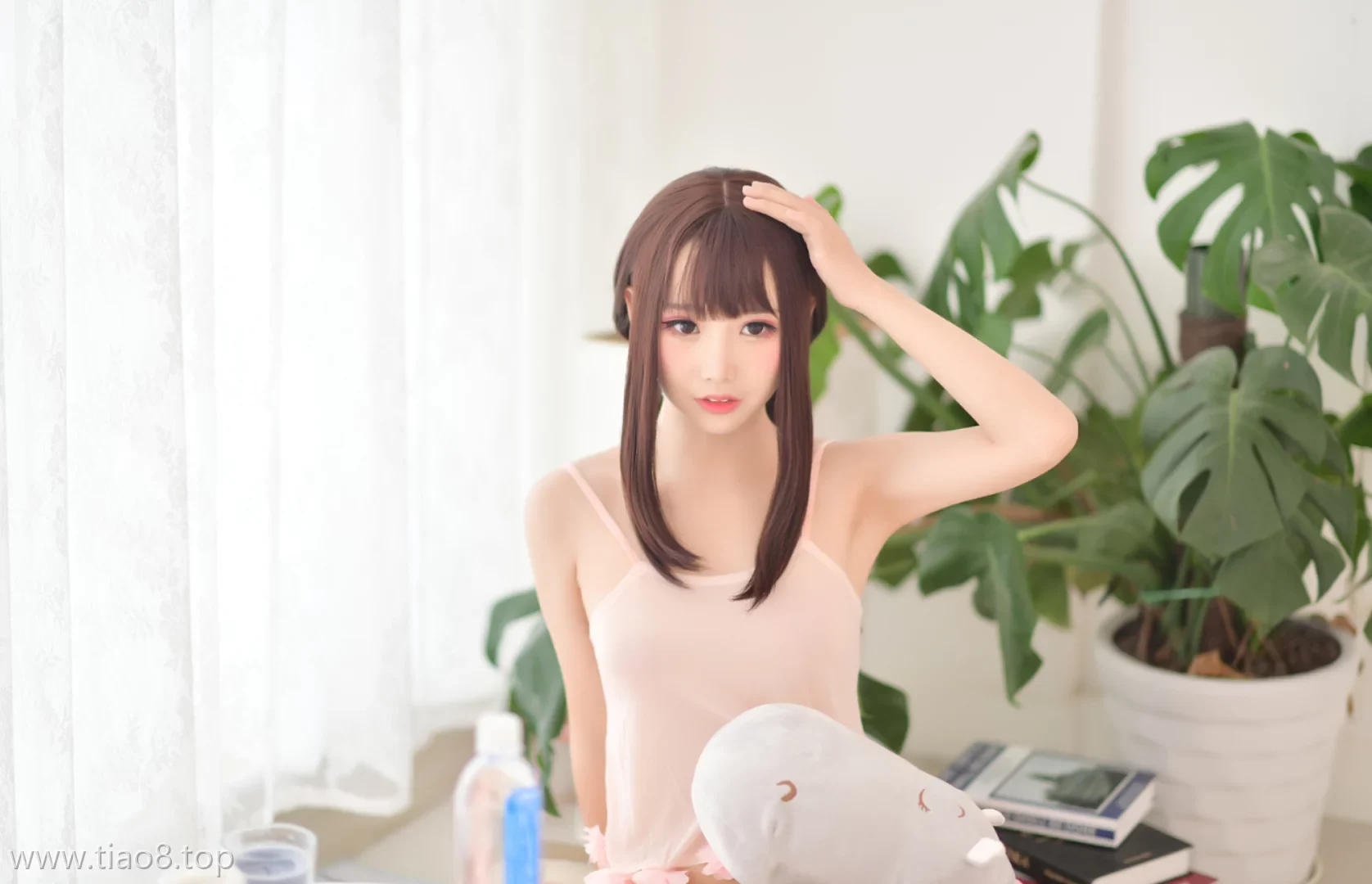 美图欣赏丨Coser面饼仙儿:NO.008-小女友[22P-377MB]