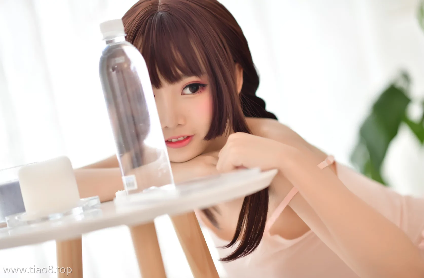 美图欣赏丨Coser面饼仙儿:NO.008-小女友[22P-377MB]